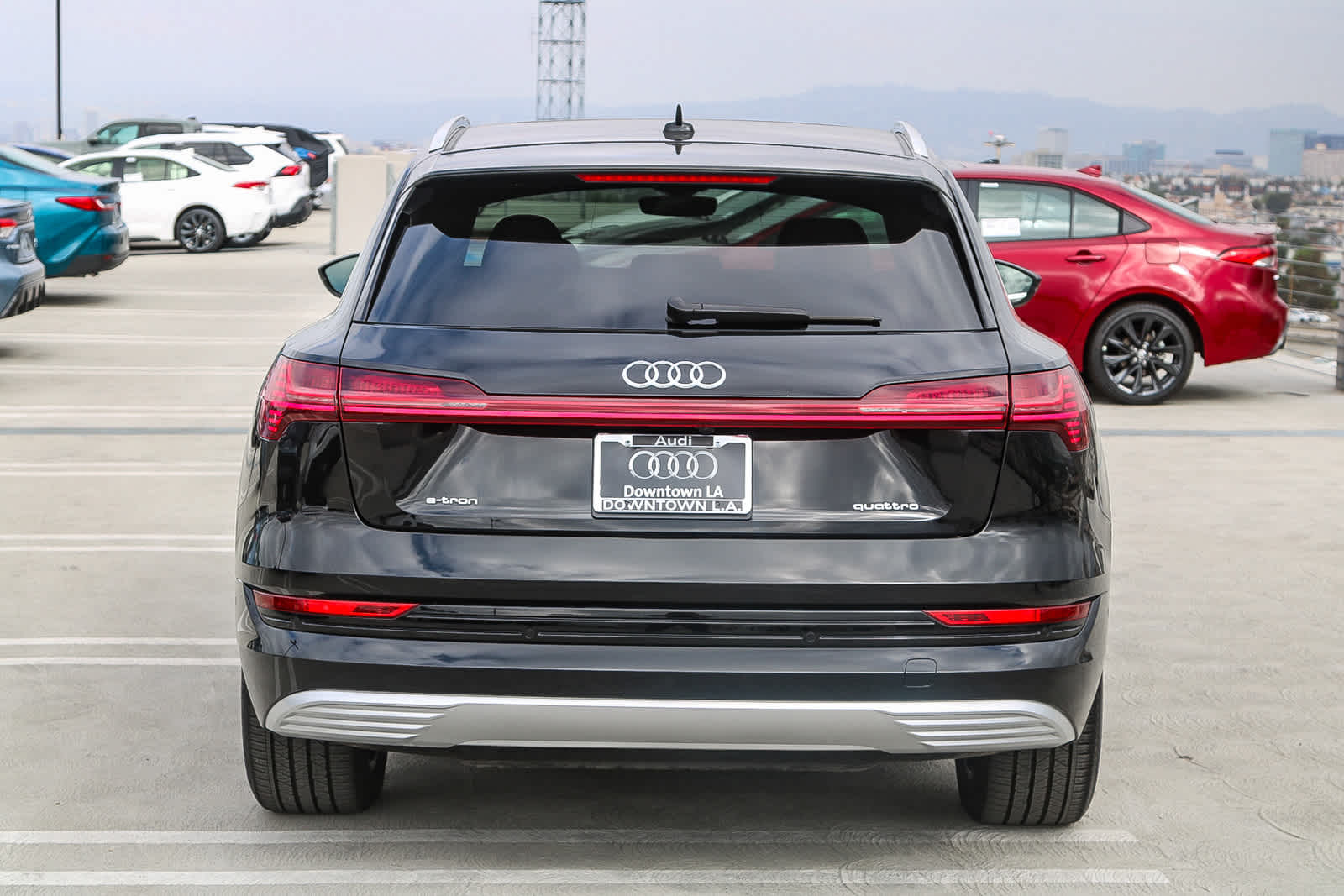 Thumbnail: 2022 Audi e-tron - 7