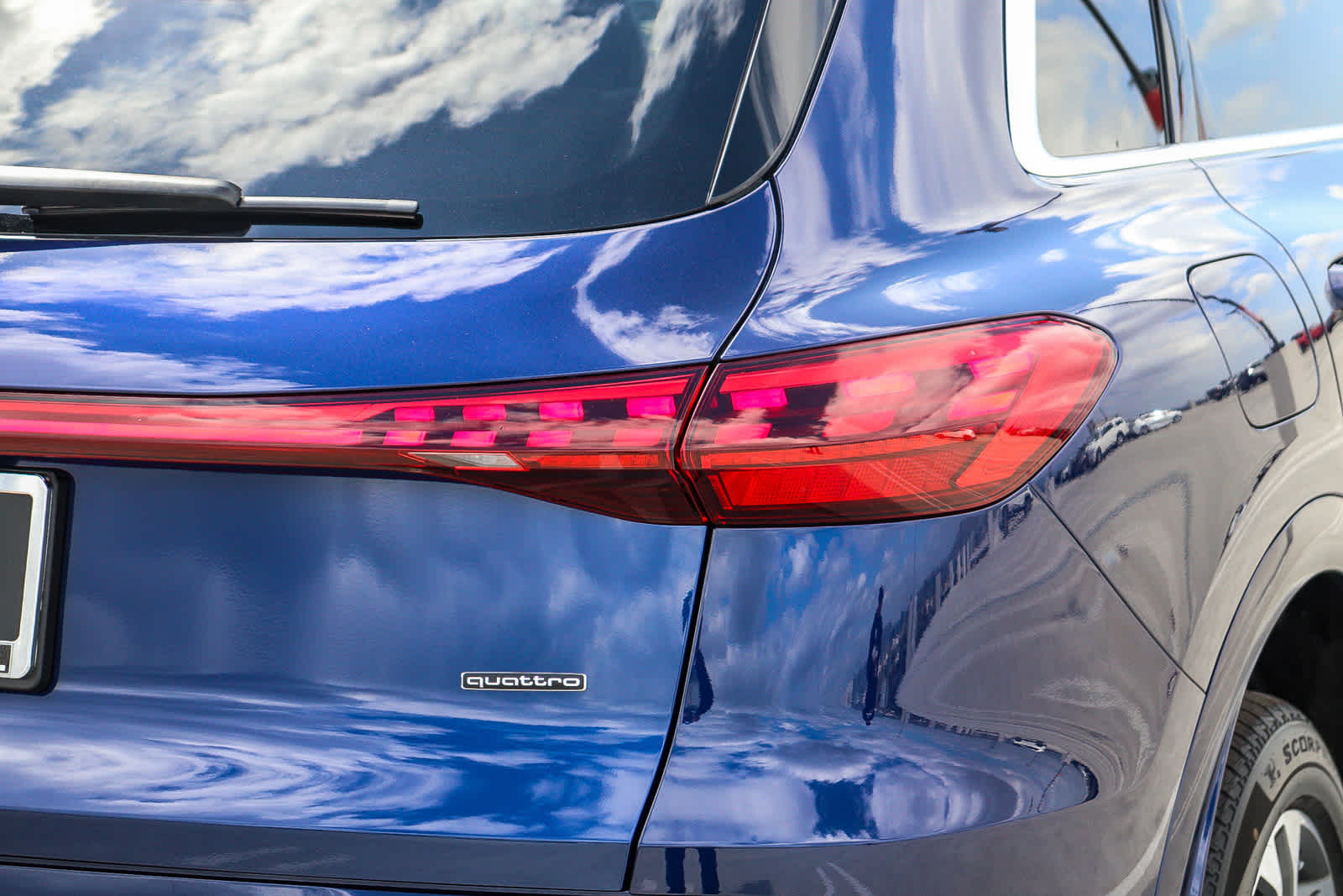 Thumbnail: 2025 Audi Q5 - 10