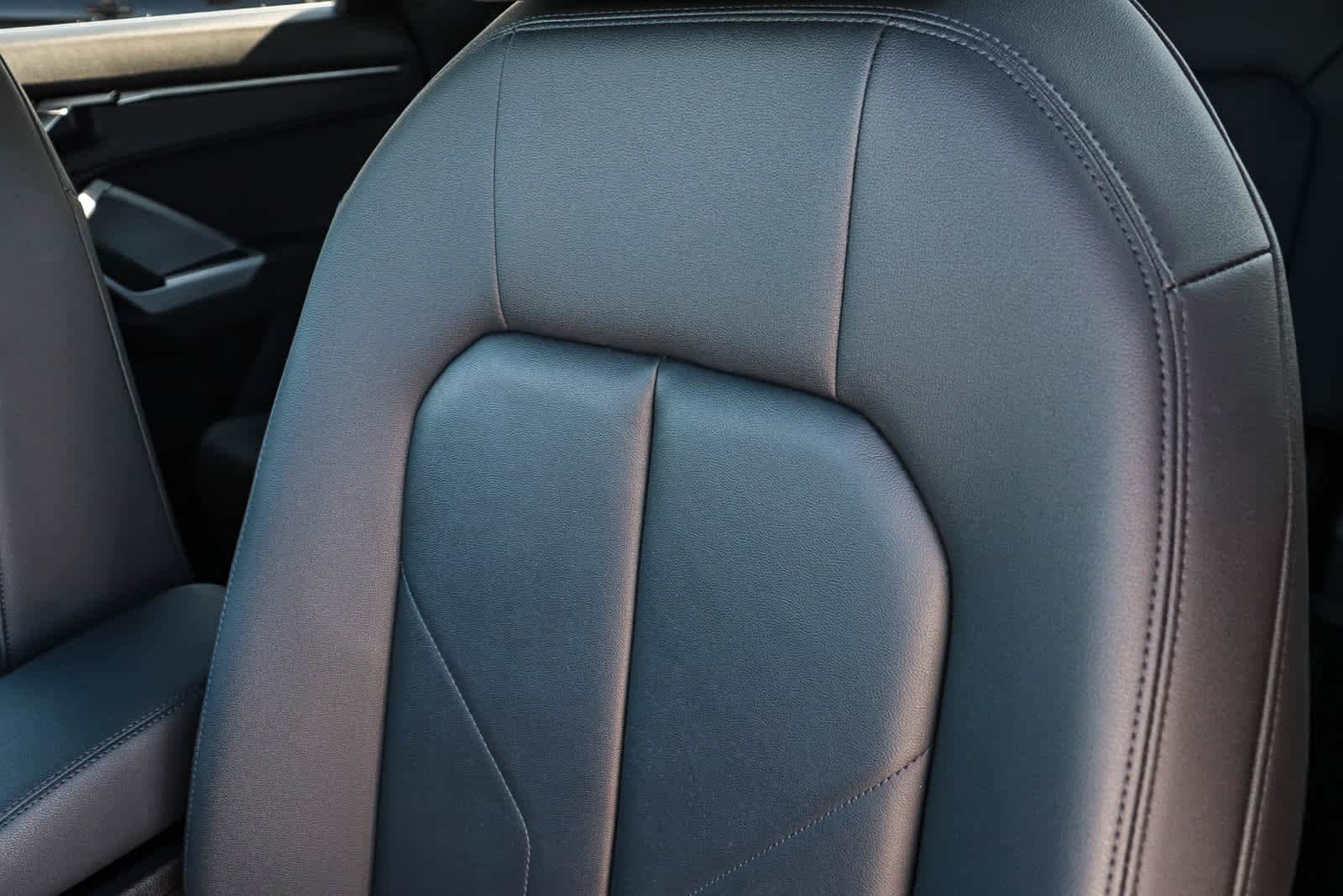 Thumbnail: 2023 Audi Q3 - 36