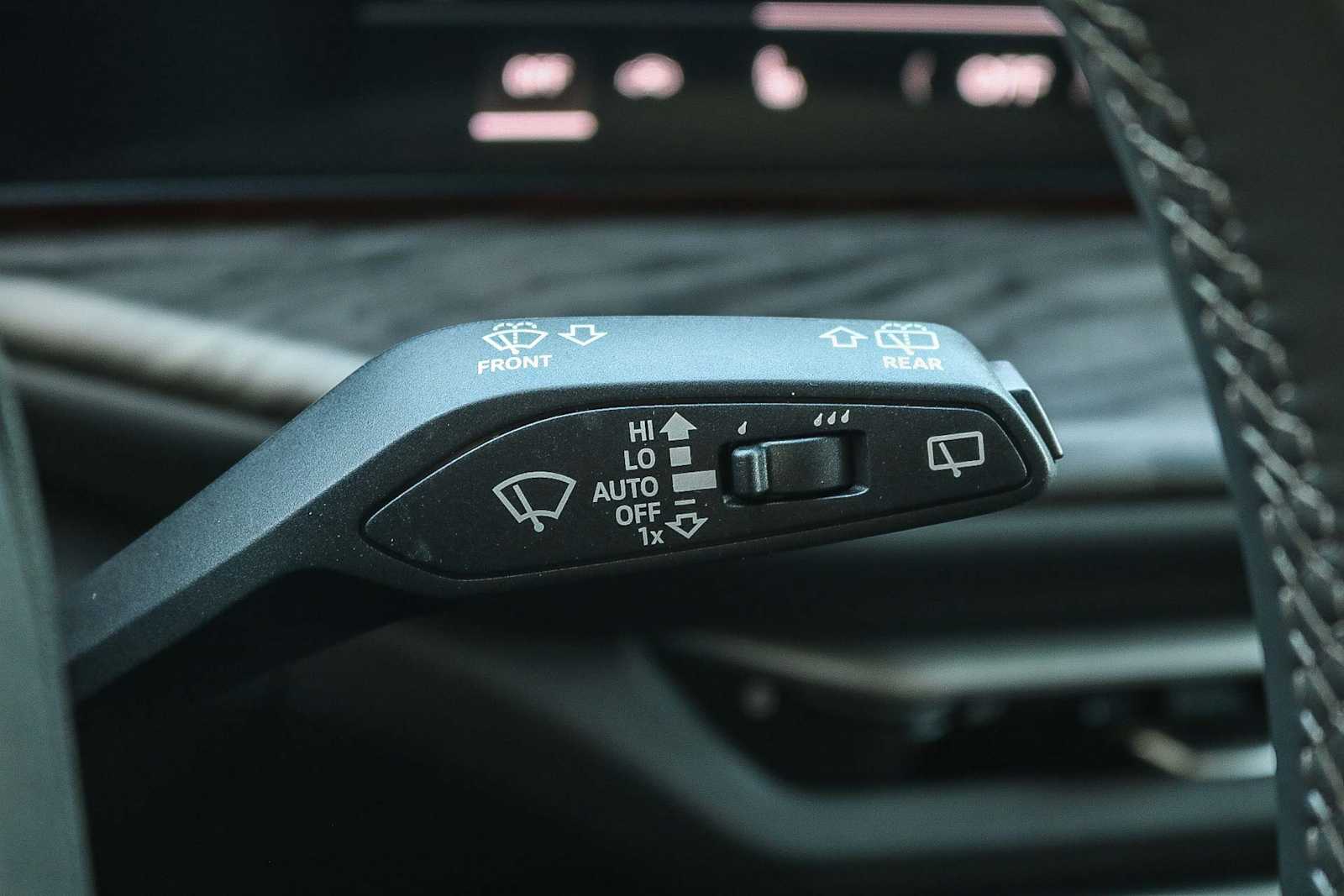 Thumbnail: 2025 Audi Q5 - 31