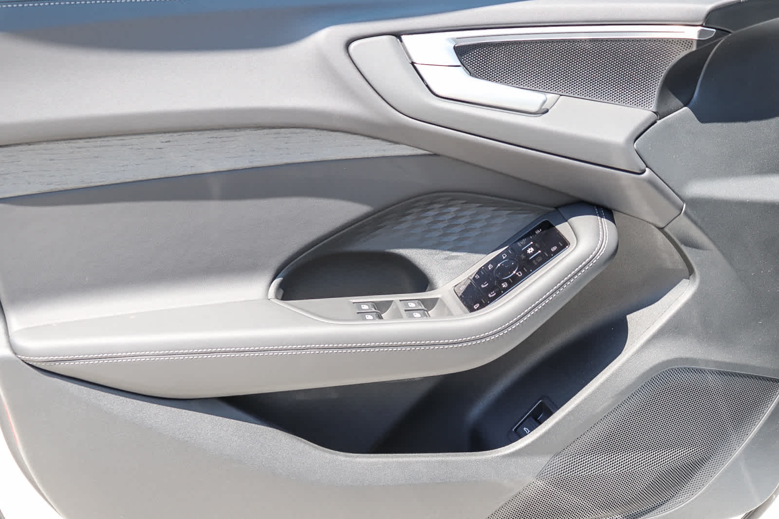 Thumbnail: 2025 Audi A5 - 16