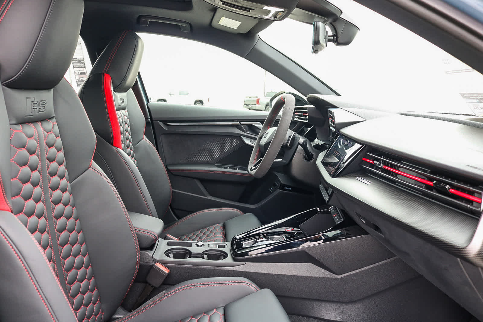 Thumbnail: 2025 Audi RS 3 - 24
