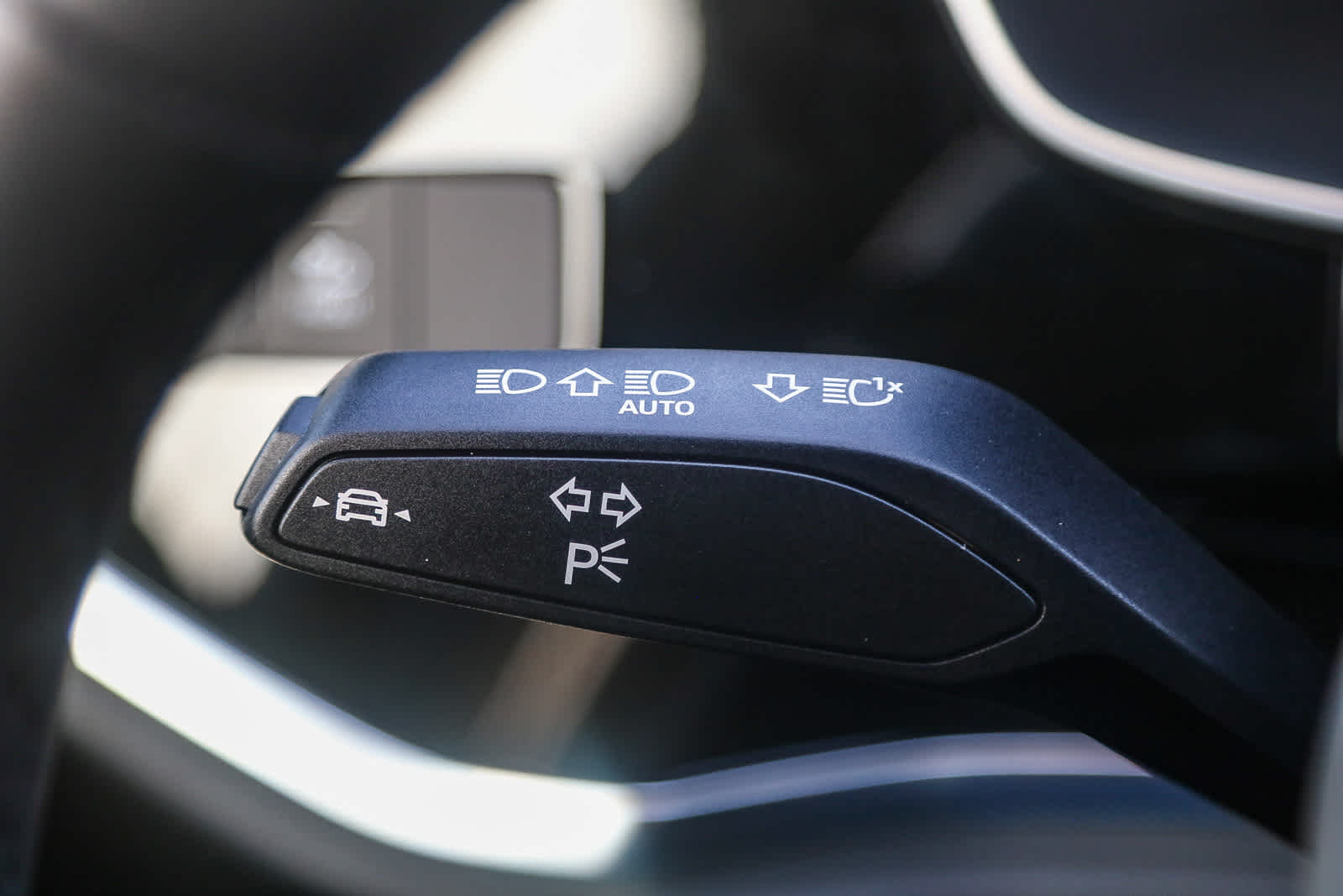 Thumbnail: 2025 Audi Q3 - 37