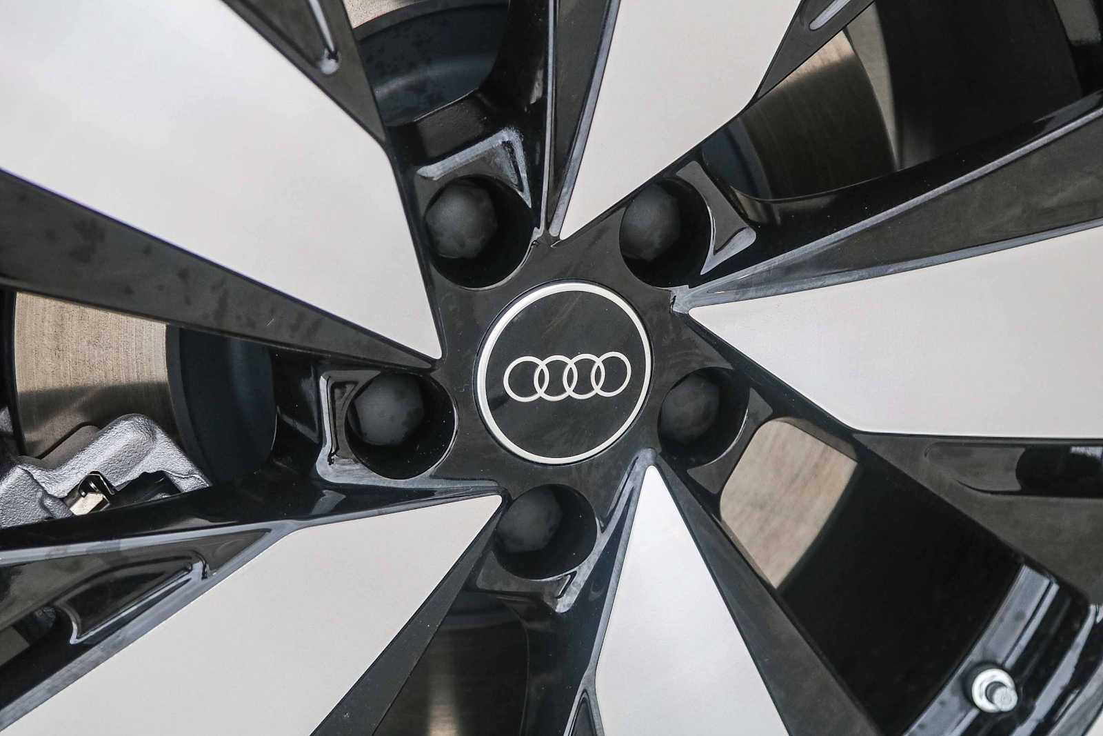 Thumbnail: 2025 Audi A5 - 15