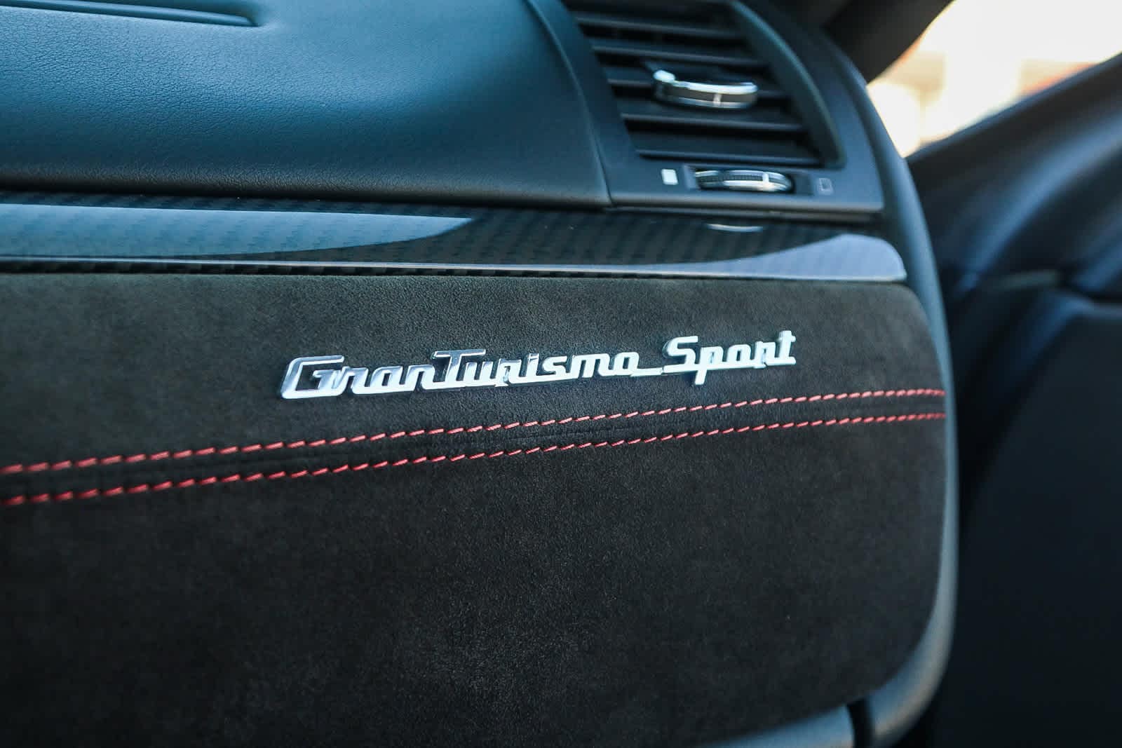 Thumbnail: 2017 Maserati GranTurismo - 18