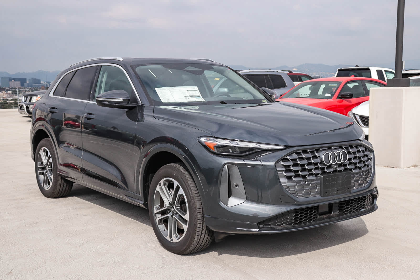 Thumbnail: 2025 Audi Q5 - 3