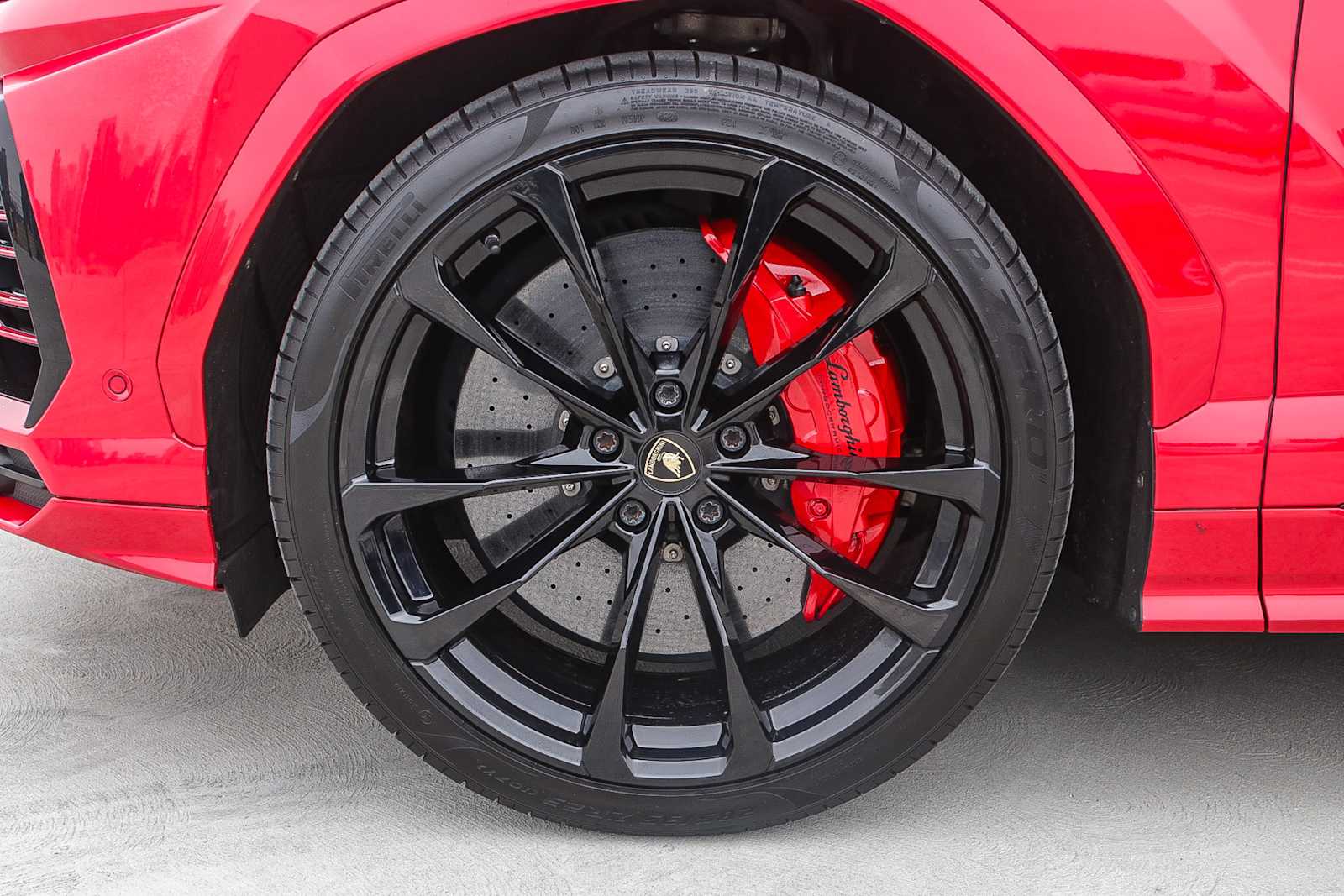 Thumbnail: 2021 Lamborghini Urus - 12