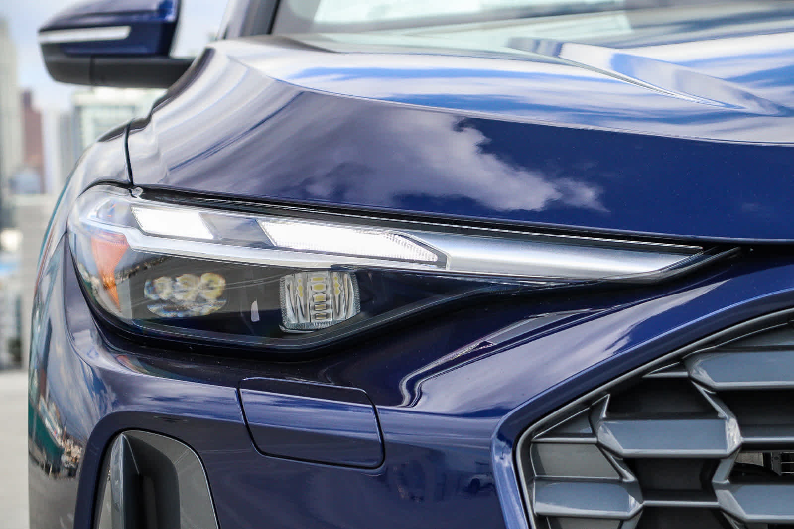 Thumbnail: 2025 Audi Q5 - 6