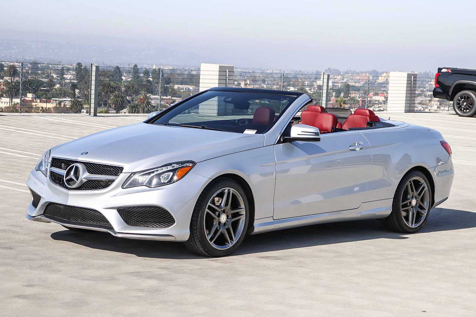 Thumbnail: 2016 Mercedes-Benz E-Class - 7