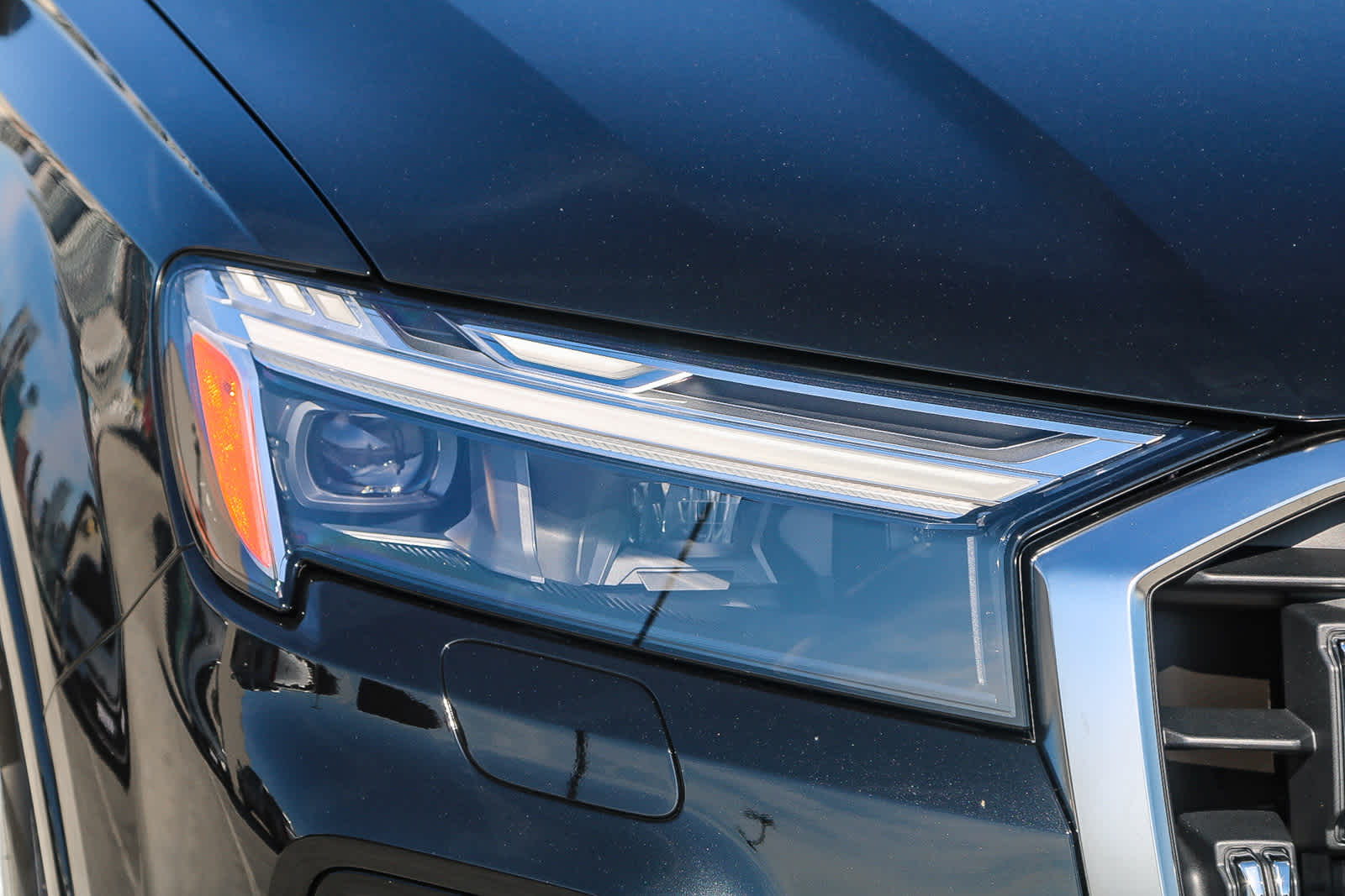 Thumbnail: 2025 Audi Q7 - 4