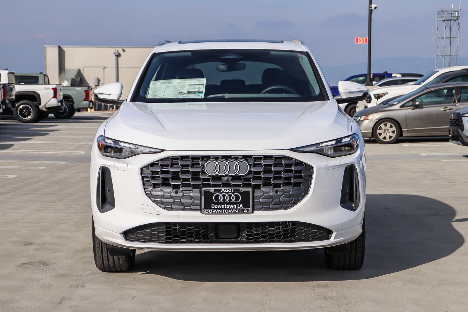 Thumbnail: 2025 Audi Q5 - 2