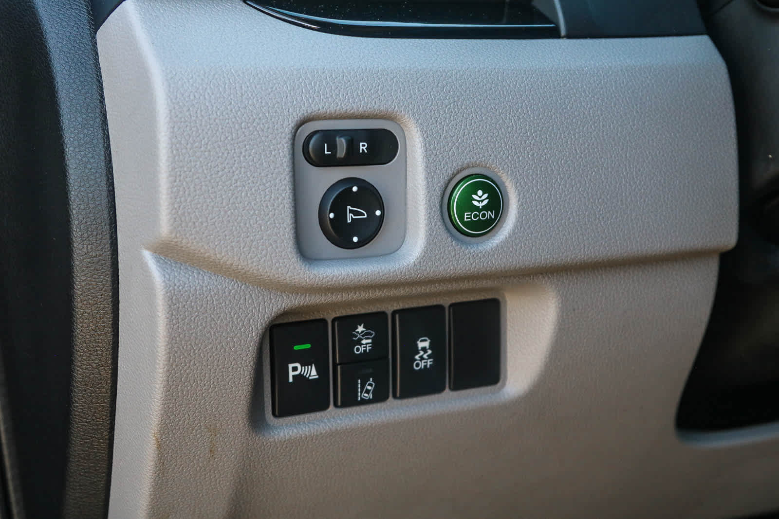 Thumbnail: 2022 Honda Pilot - 28