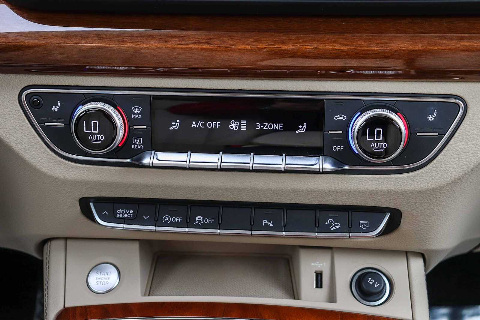 Thumbnail: 2022 Audi Q5 - 18