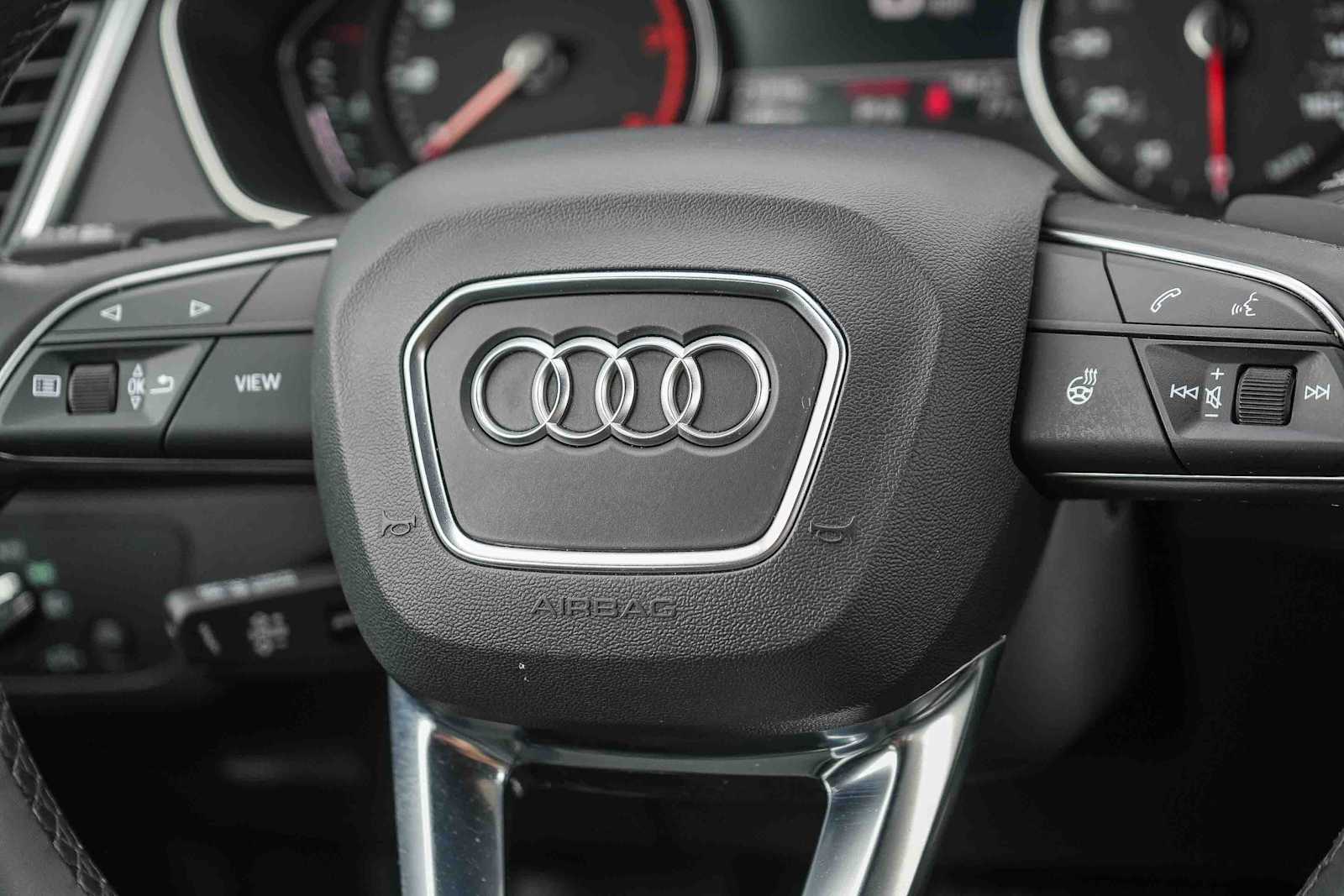 Thumbnail: 2023 Audi Q5 - 23