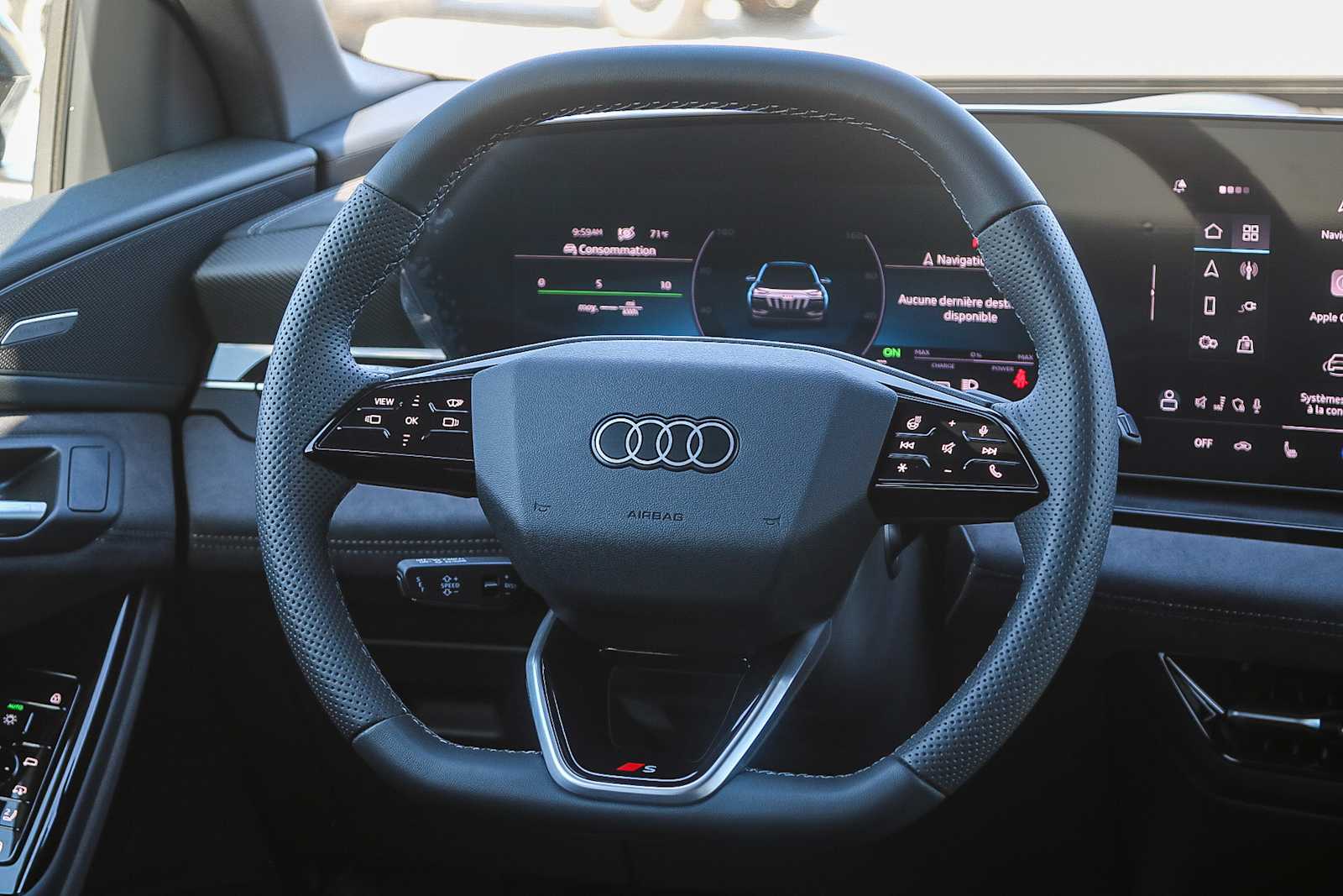 Thumbnail: 2025 Audi SQ6 e-tron - 15