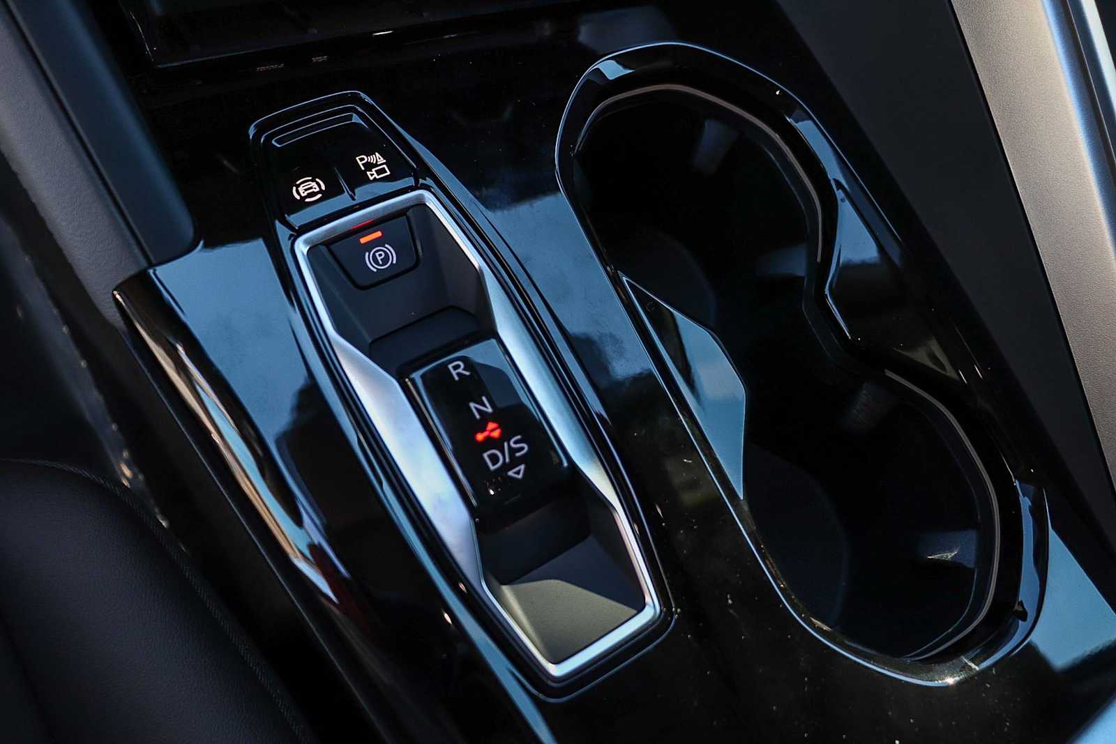 Thumbnail: 2025 Audi Q5 - 24