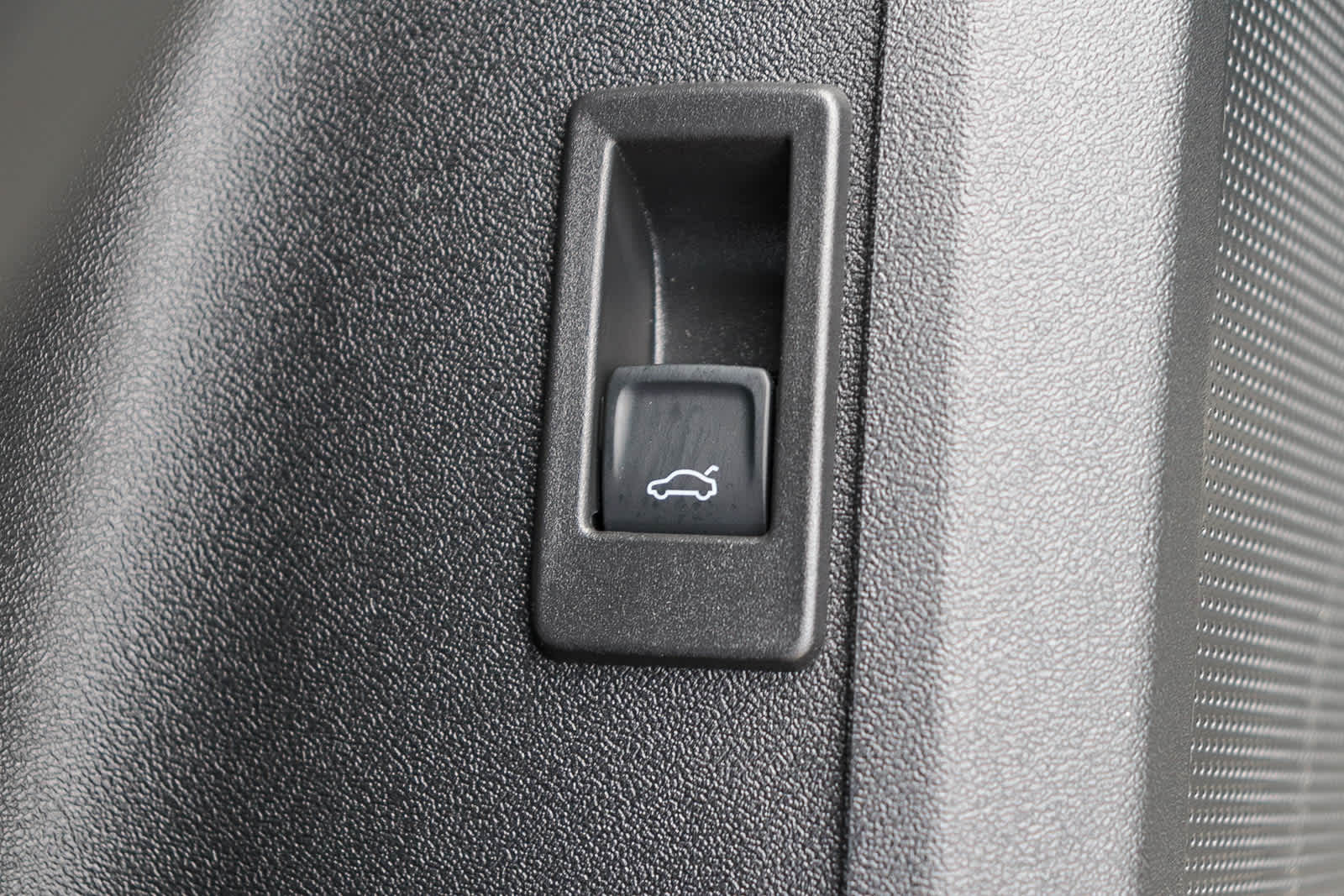 Thumbnail: 2025 Audi Q5 - 27