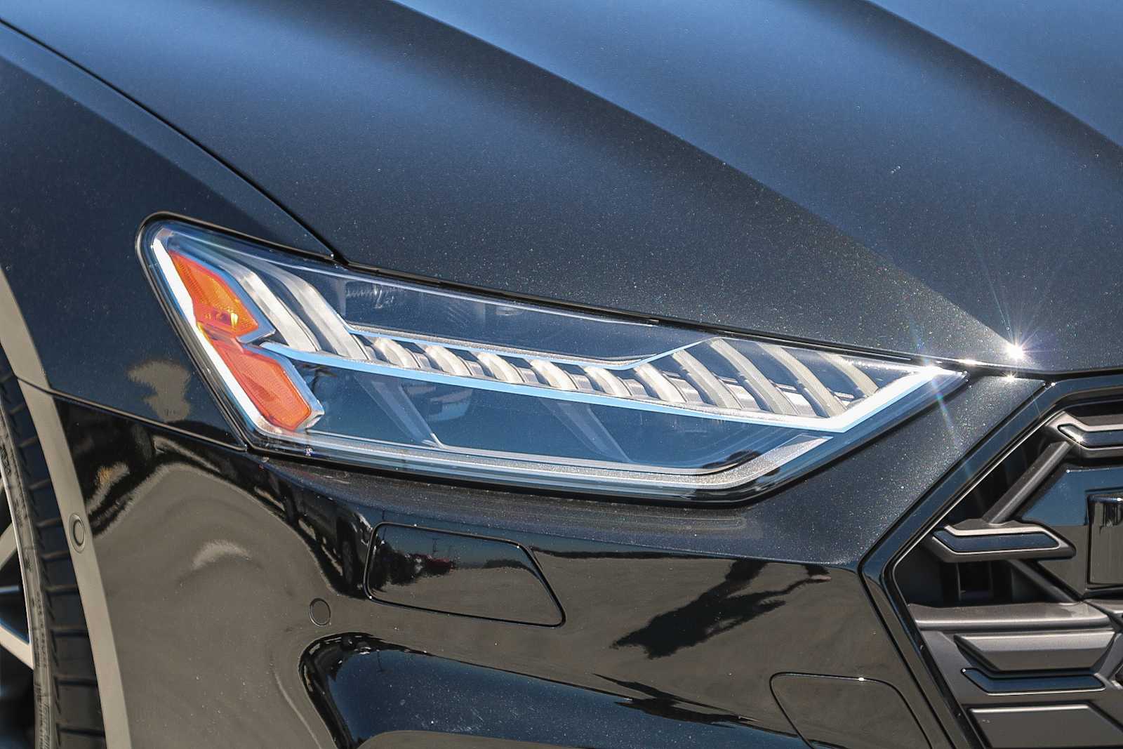 Thumbnail: 2025 Audi S7 - 4
