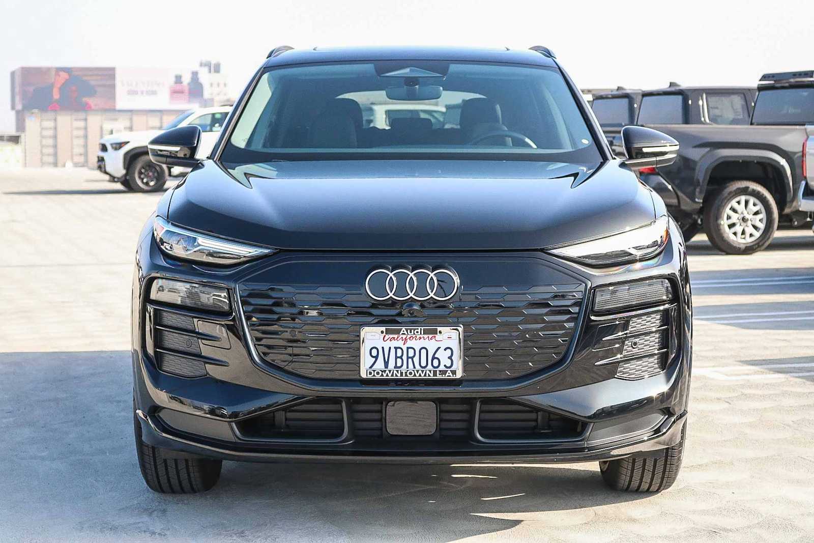 Thumbnail: 2025 Audi Q6 e-tron - 2