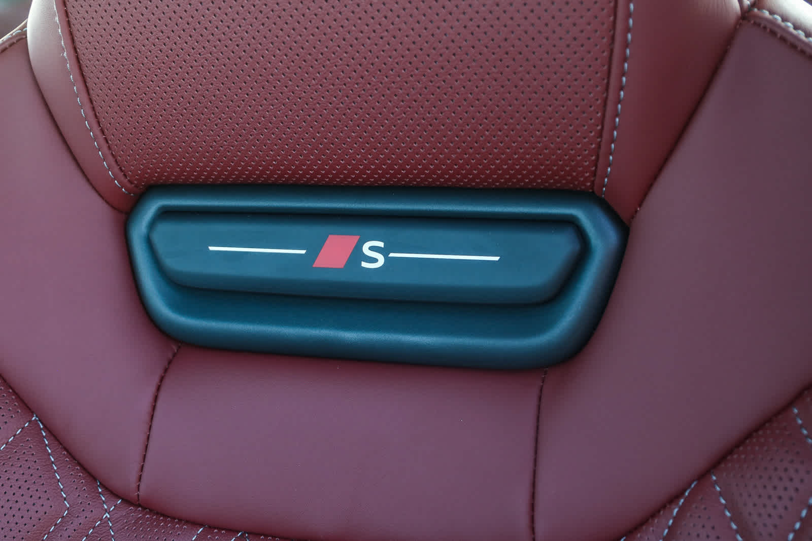 Thumbnail: 2025 Audi S5 - 37