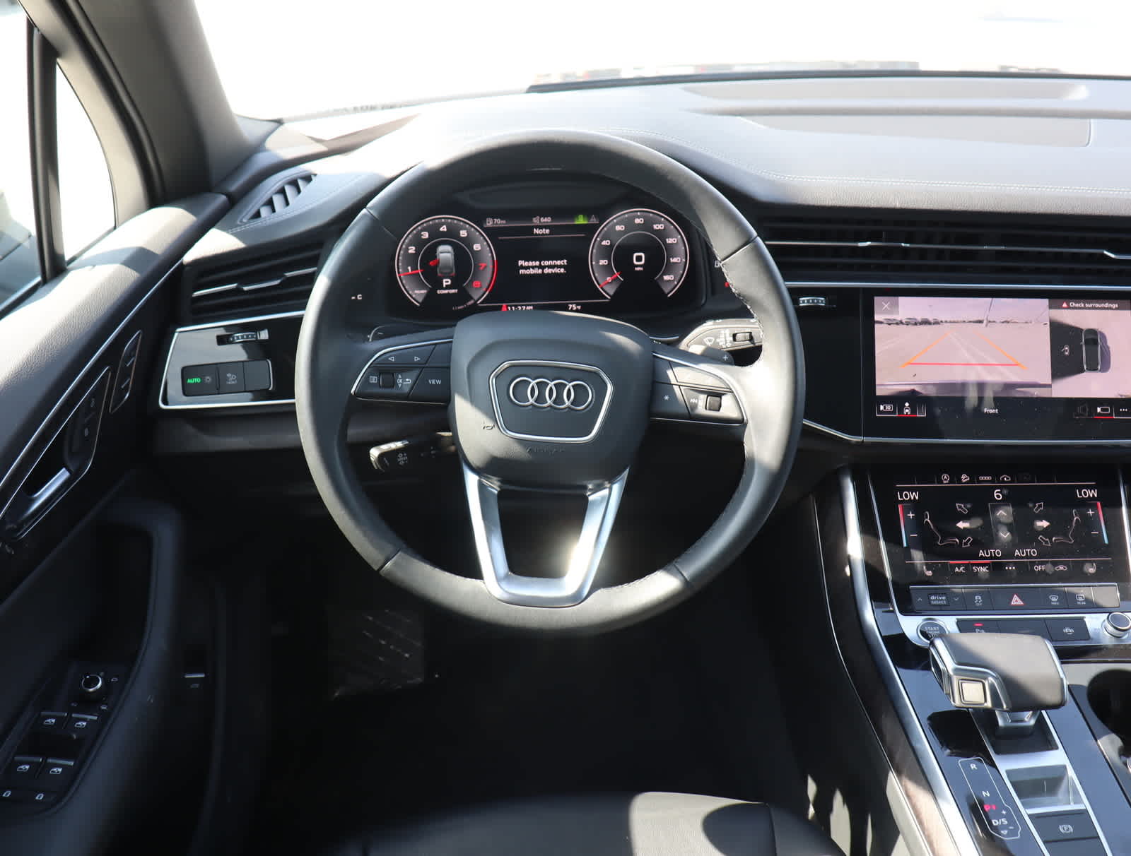 Thumbnail: 2023 Audi Q7 - 17