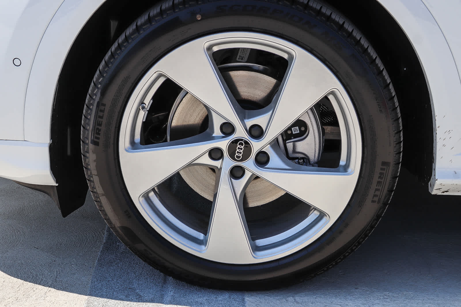 Thumbnail: 2025 Audi Q5 - 11