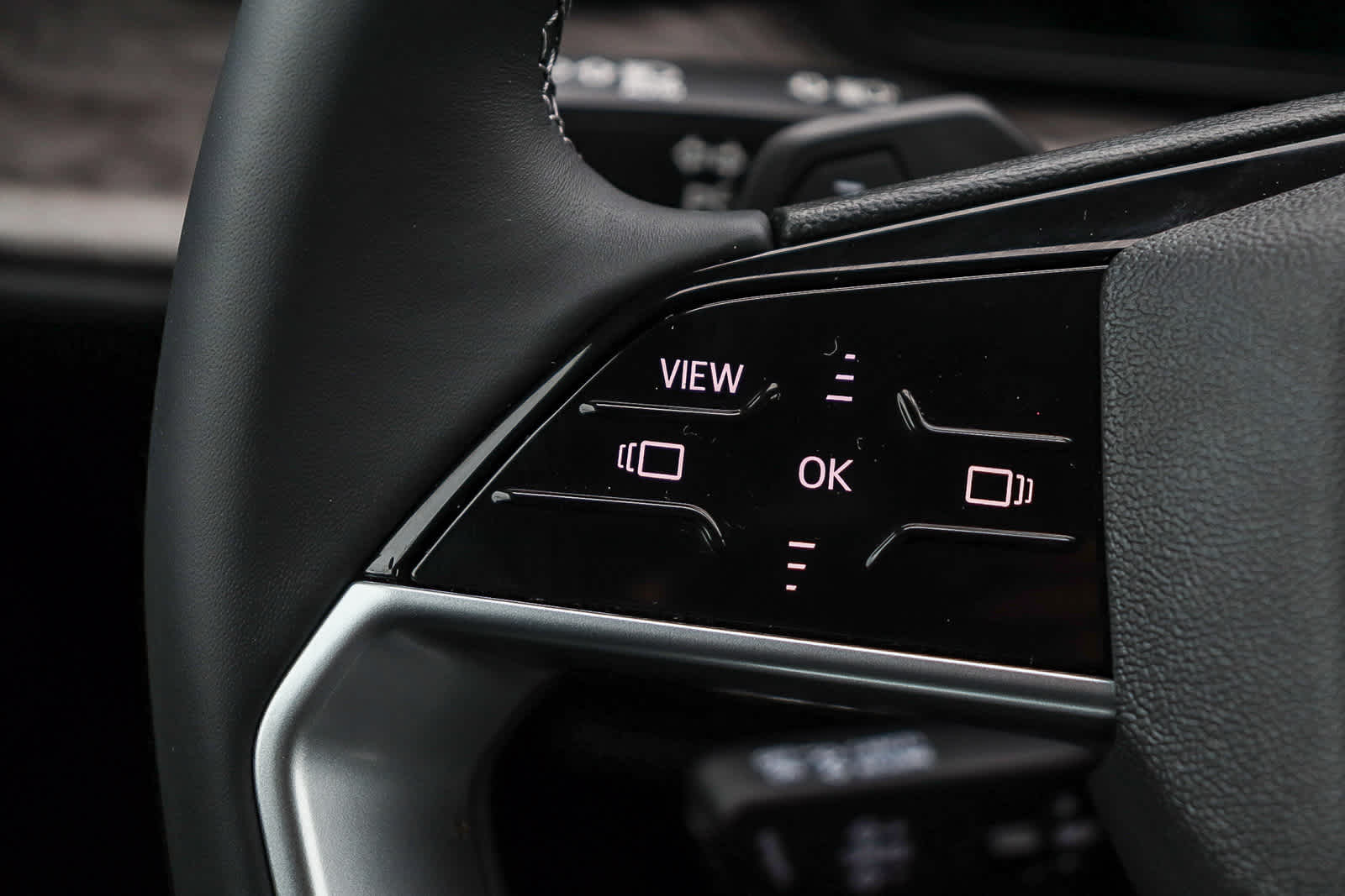 Thumbnail: 2025 Audi Q5 - 17