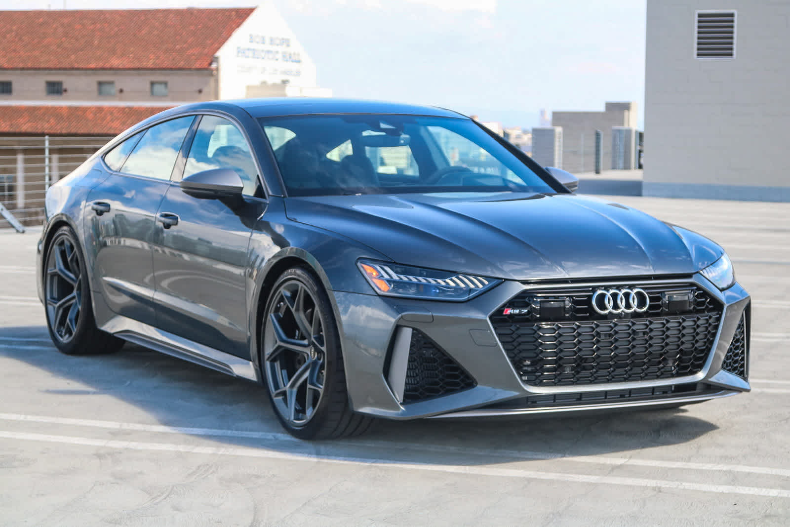 Thumbnail: 2026 Audi RS 7 - 3