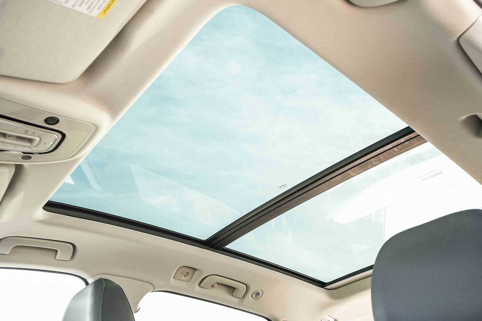 Thumbnail: 2022 Audi Q7 - 38