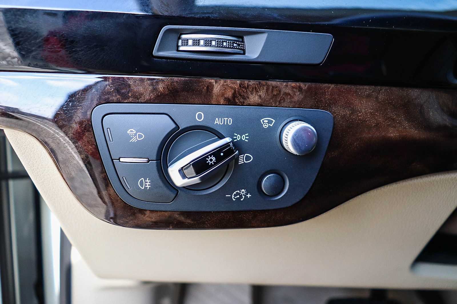 Thumbnail: 2017 Audi Q7 - 32