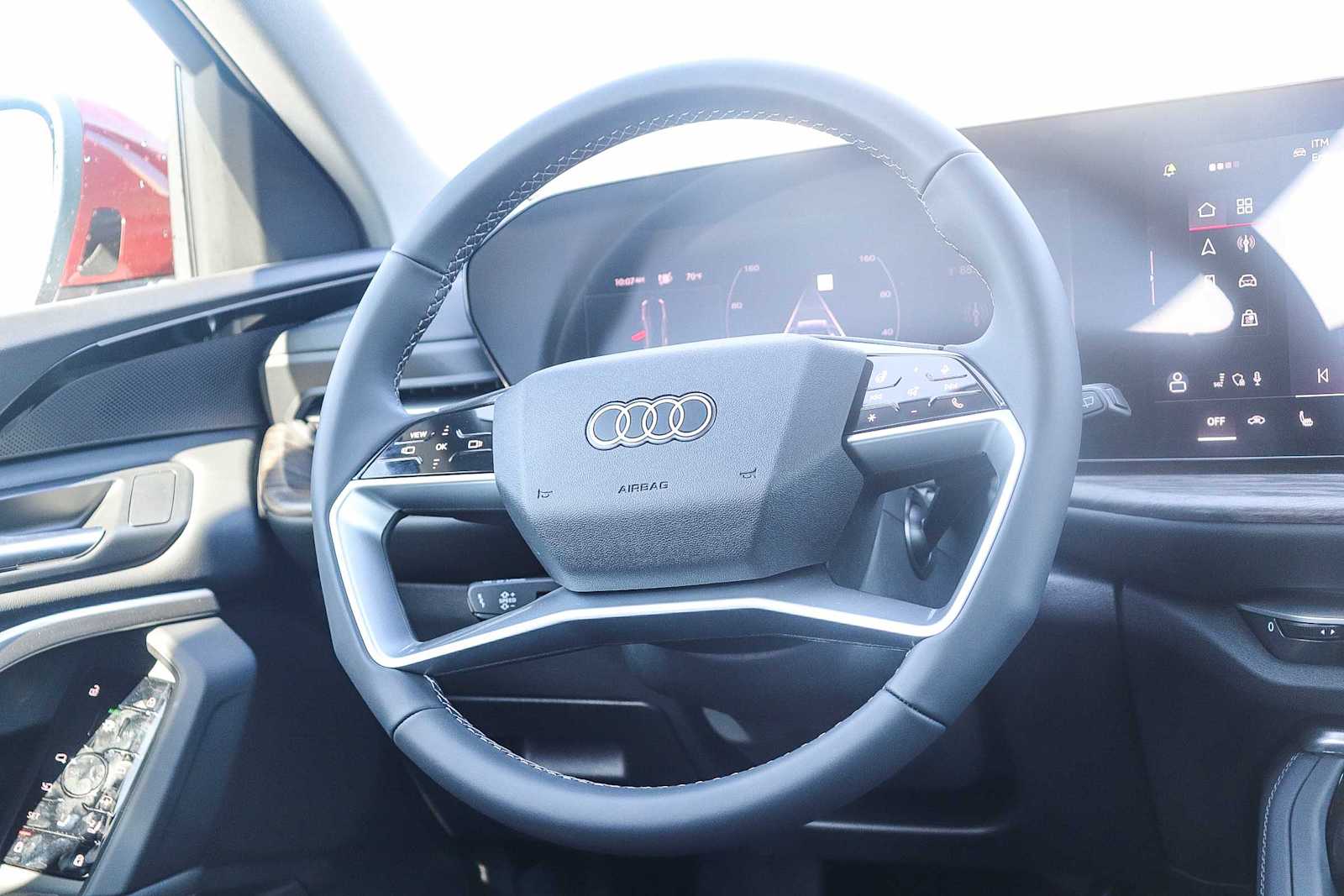 Thumbnail: 2025 Audi Q5 - 16