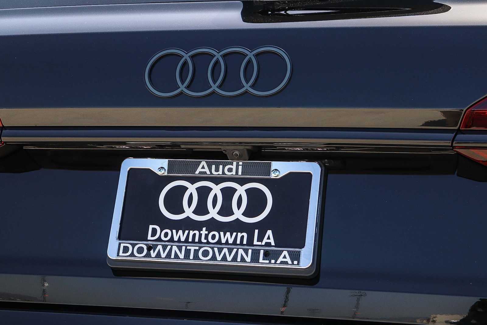 Thumbnail: 2026 Audi Q7 - 11