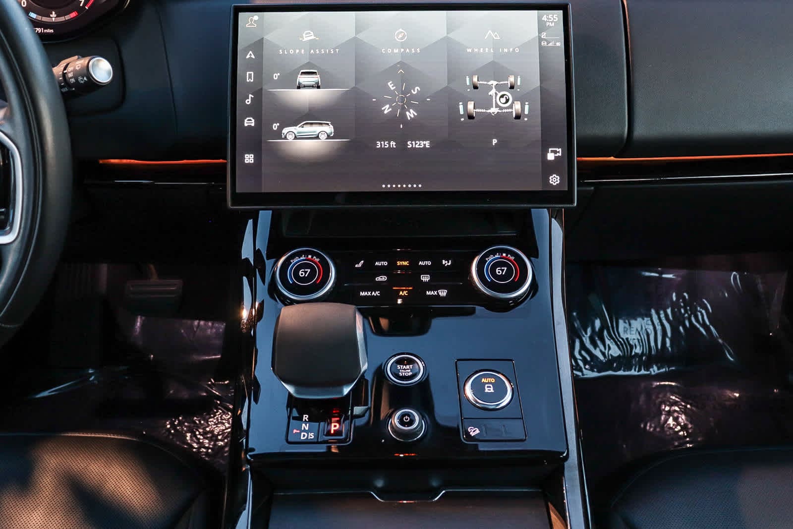 Thumbnail: 2023 Land Rover Range Rover Sport - 17