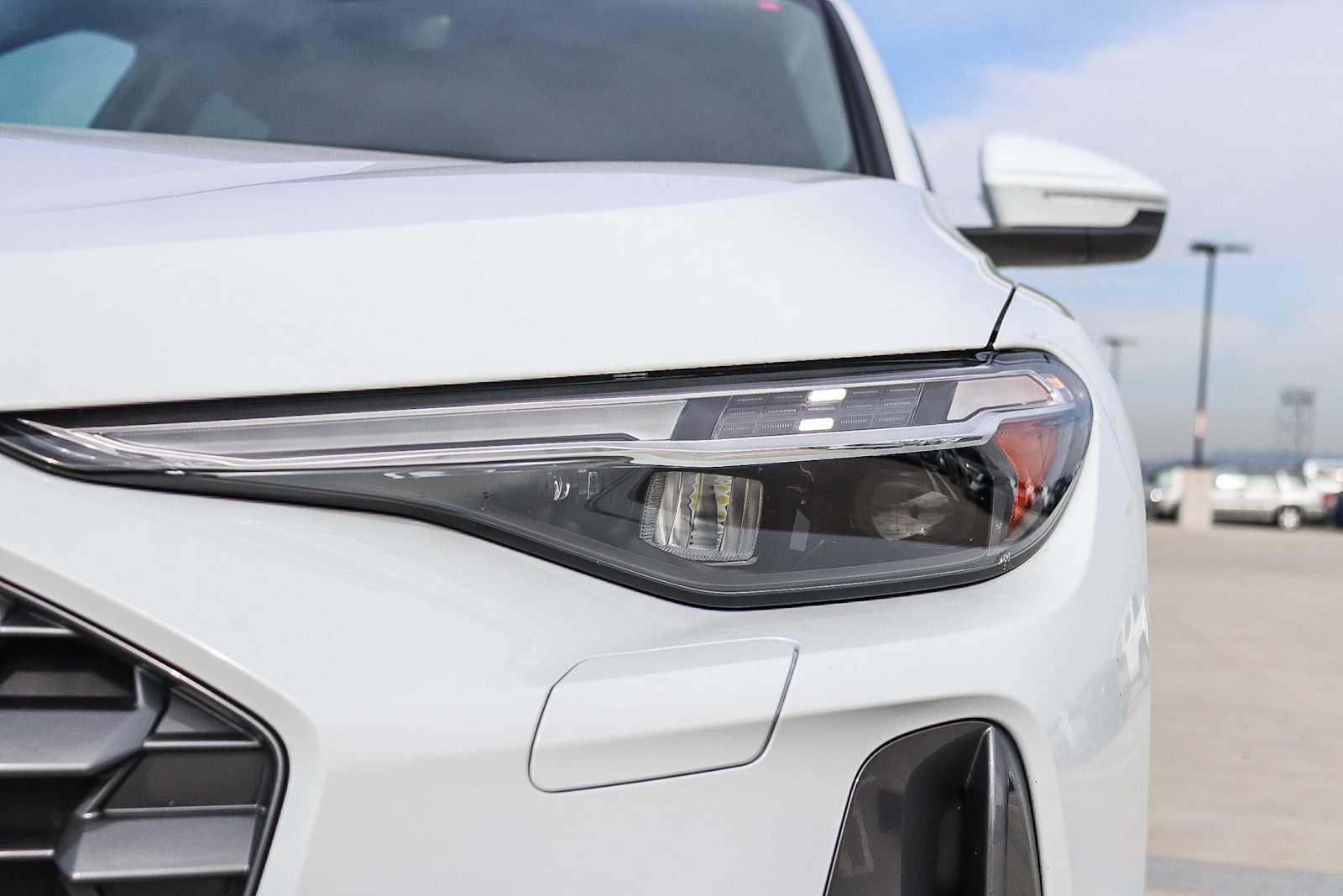 Thumbnail: 2025 Audi Q5 - 7