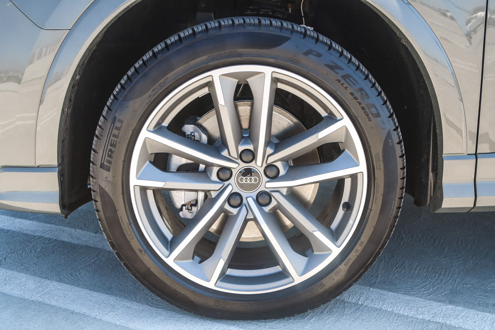 Thumbnail: 2025 Audi Q3 - 14