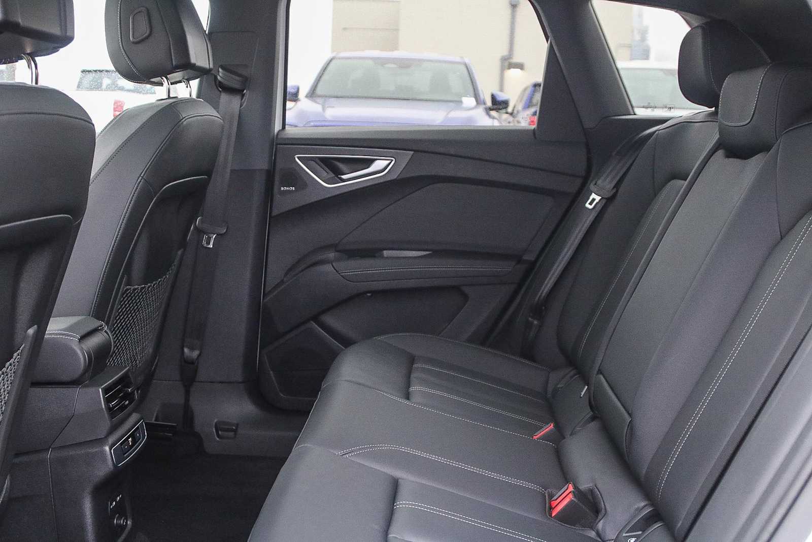 2024 Audi Q4 e-tron Prestige 19