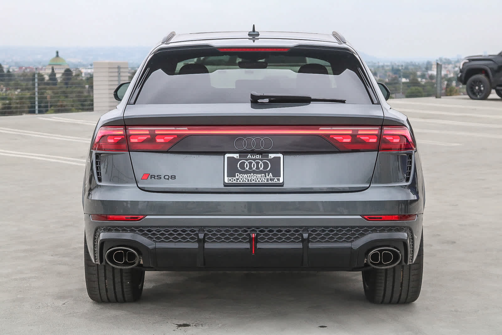 Thumbnail: 2025 Audi RS Q8 - 7