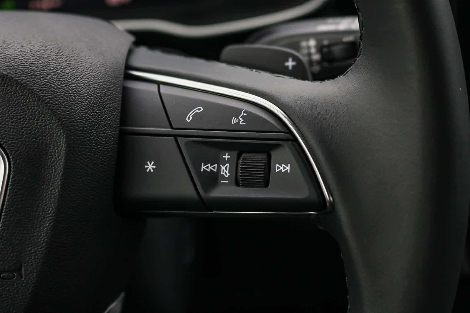 Thumbnail: 2025 Audi Q3 - 22