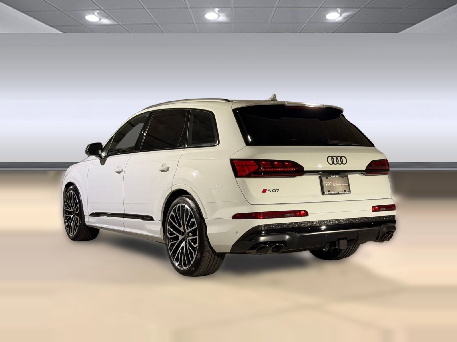 SQ7 Prestige SUV