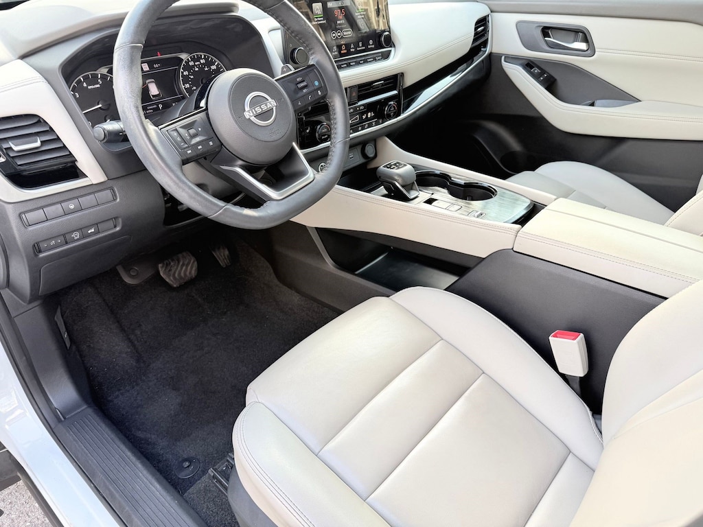 Used 2023 Nissan Rogue SL FWD SL