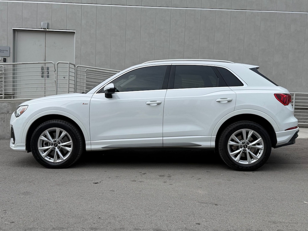 Used 2024 Audi Q3 S line Premium Plus S line Premium Plus 45 TFSI quattro