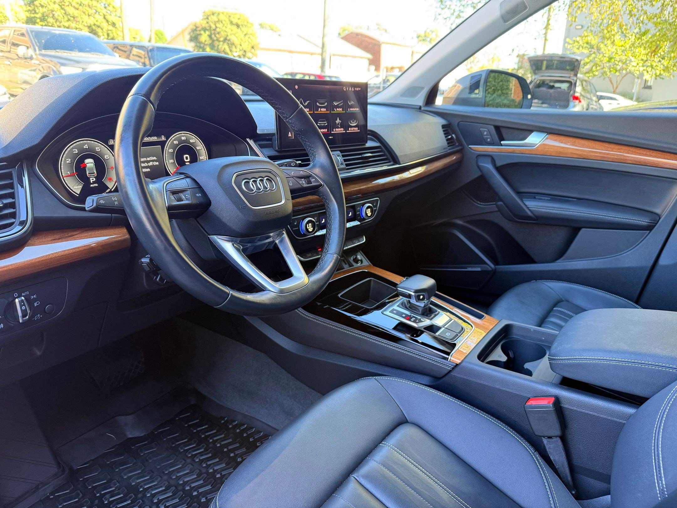 2023 Audi Q5 S line Premium Plus 45 TFSI photo 4