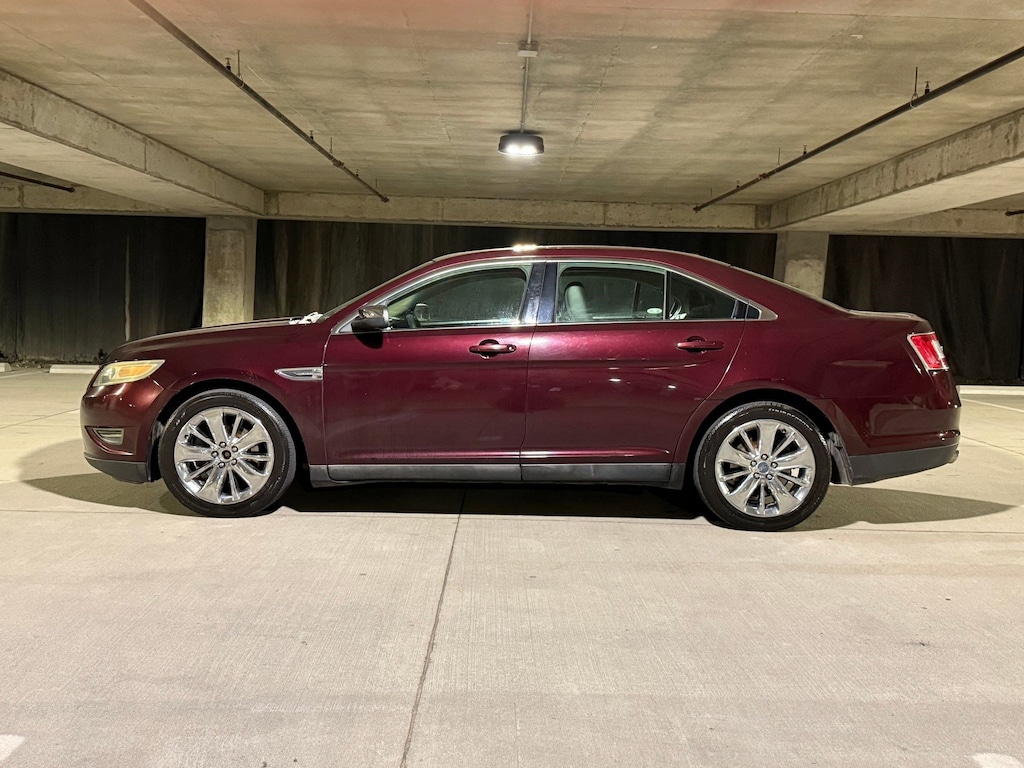 Used 2011 Ford Taurus Limited Sedan