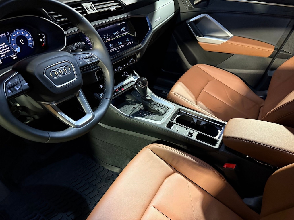 Used 2025 Audi Q3 S line Premium S line Premium 45 TFSI quattro