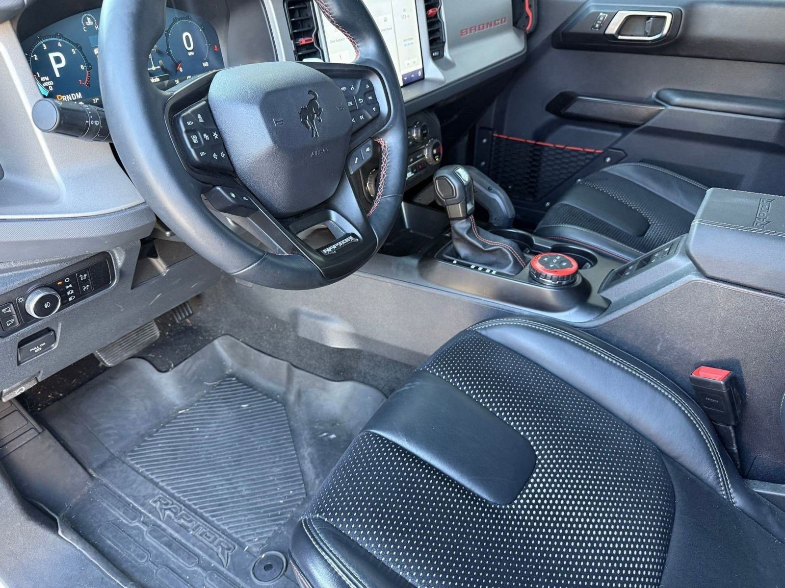 2023 Ford Bronco Raptor photo 4