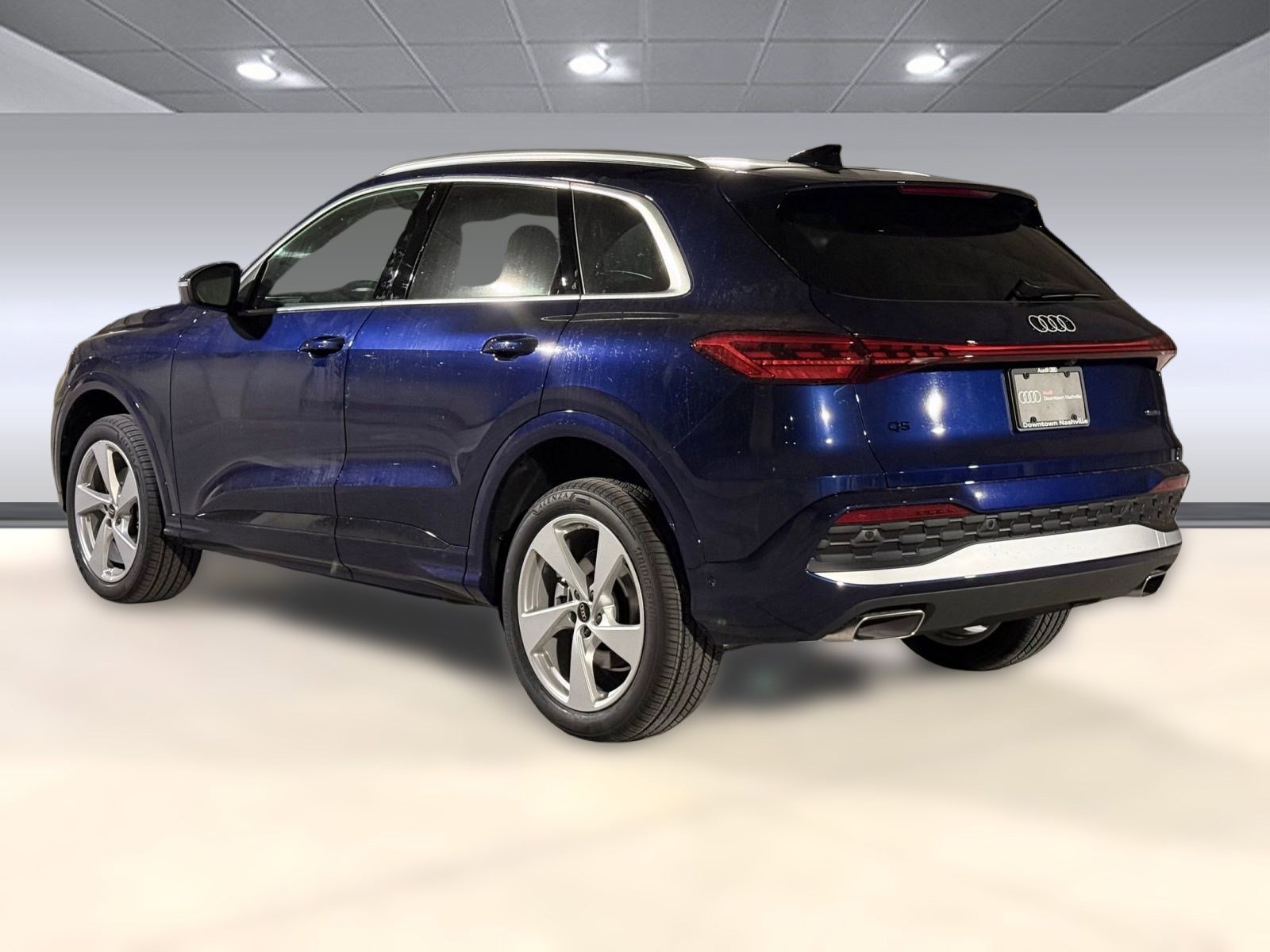 2025 Audi Q5 2.0T Premium Plus photo 2