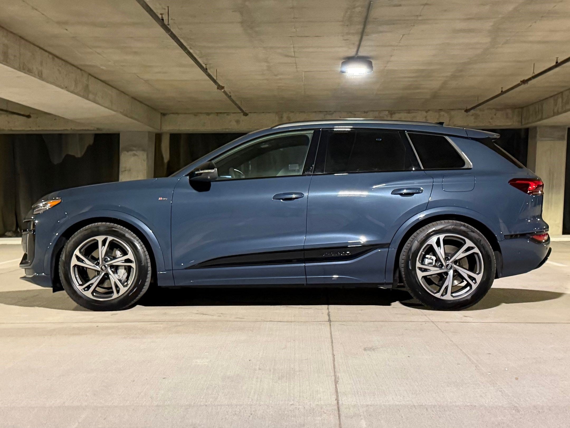 Q6 E-tron Prestige SUV