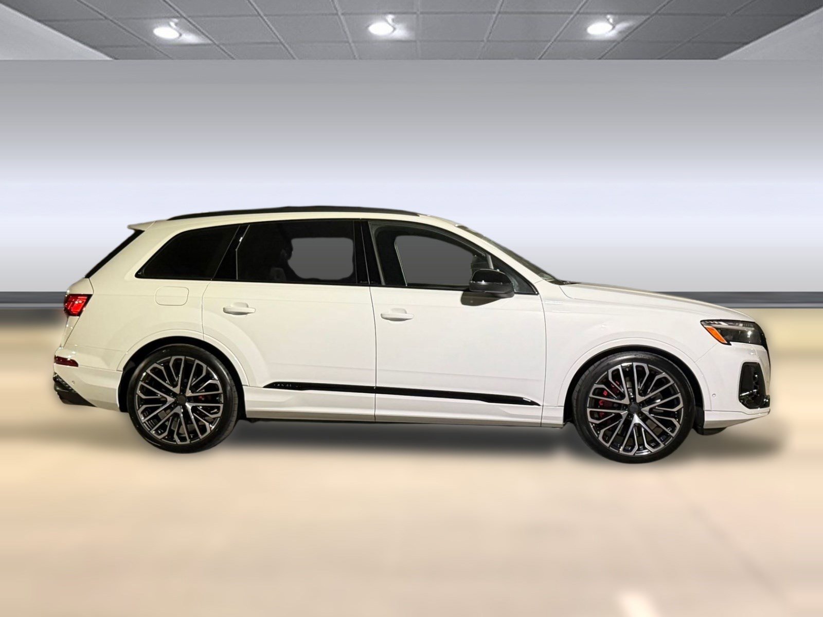 SQ7 Prestige SUV