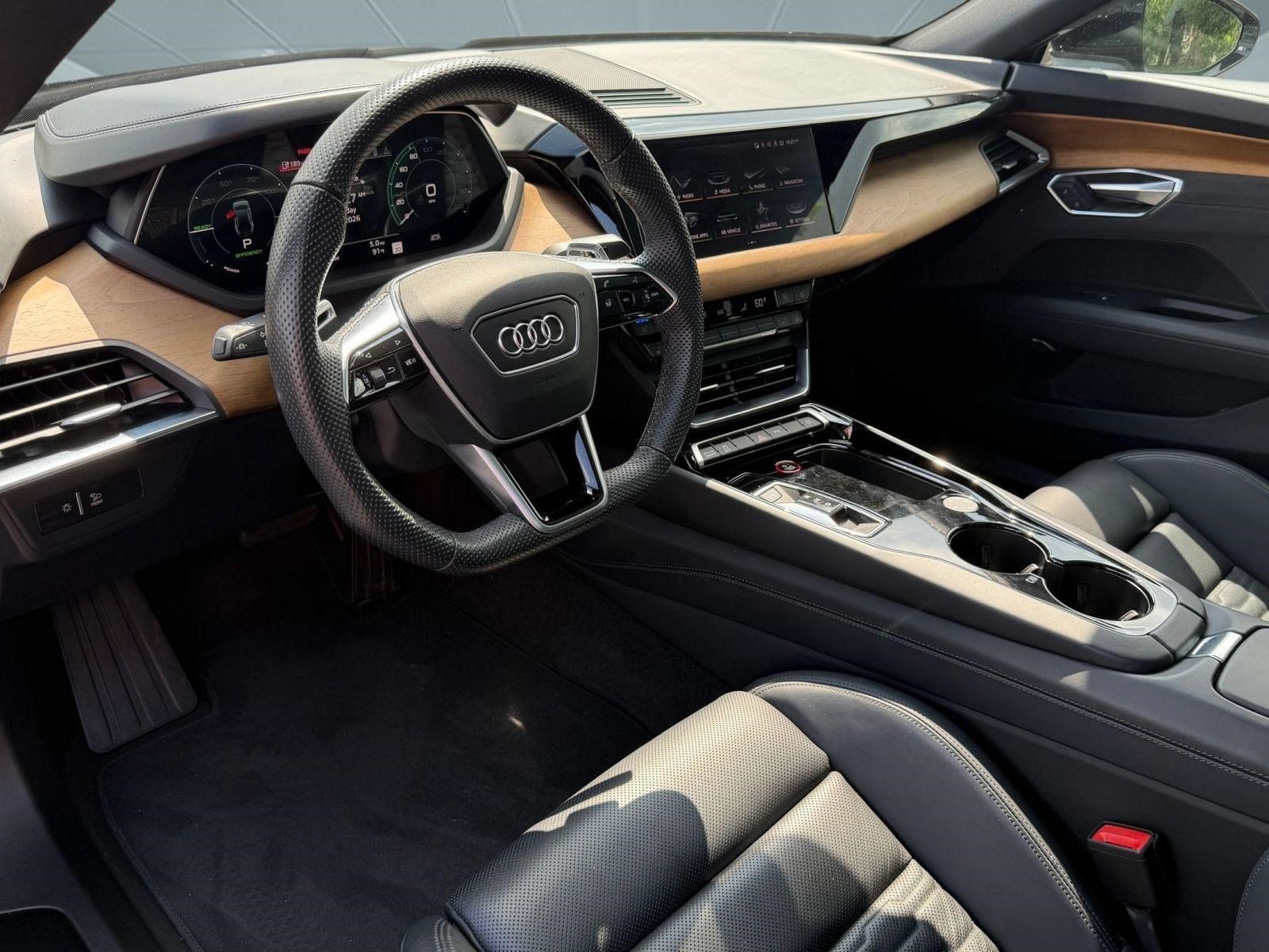 E-tron GT Premium Plus Premium Plus Quattro