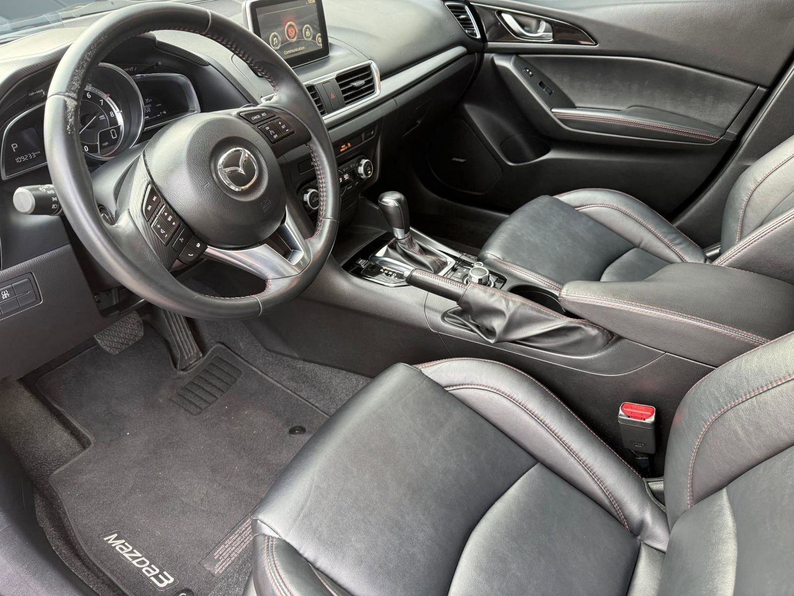 2016 Mazda Mazda3 s Touring photo 4